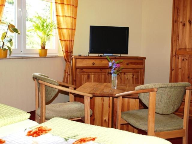 Landhotel Zum Honigdieb Ribnitz-Damgarten Bilik gambar
