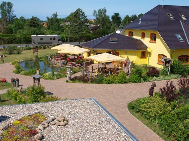 Landhotel Zum Honigdieb Ribnitz-Damgarten Luaran gambar